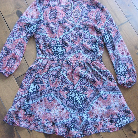 Band of Gypsies Boho Blousy Lined Shorts Romper - Picture 8 of 8